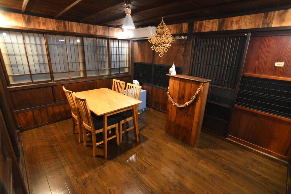 佐渡 ビーチまで0分 1客のみ オーシャンビュー Beach Side House ウッドデッキ Sado Exterior foto